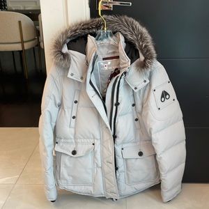 Moose knuckles womens coat light grey size XL